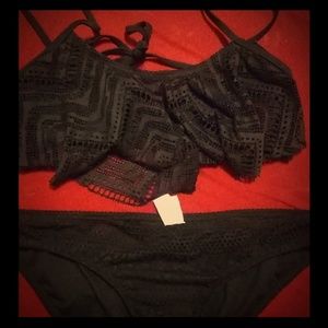 Black bikini
